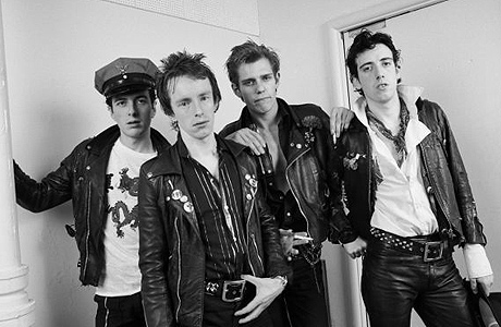 The Clash : クラッシュ